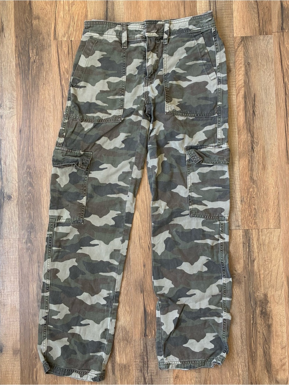 American Eagle Camo Cargo Utility Pants Size 000 Regular
